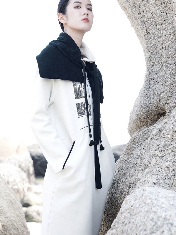 开一家女装加盟店应该注意什么地方?底色女装怎么样?