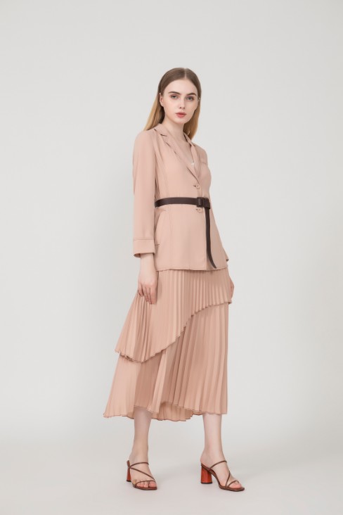 新年开工怎么穿?看完这篇你就知道了! | 【CARMEN新品】