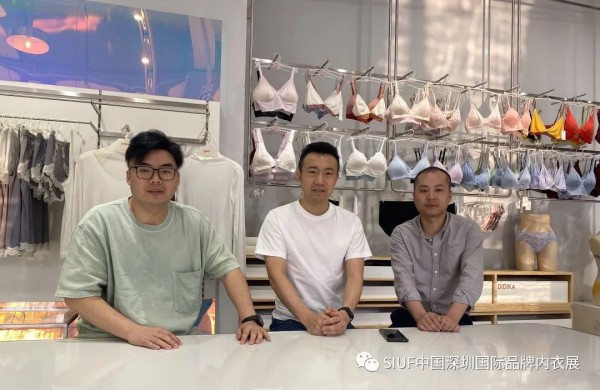 SIUF2021|欢乐闹元宵,团拜送祝福,共同开启金色牛年