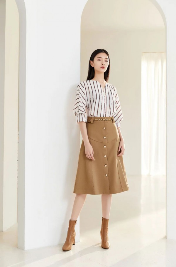 LEISURE女装:必须收藏的日常通勤穿搭