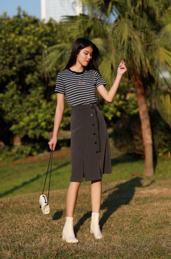 学会YYMOLI这个穿搭小技巧,回头率超高炸街走路带风!