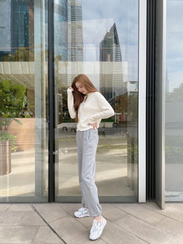 开女装店如何取得傲人成绩?加盟37°生活美学优势多!