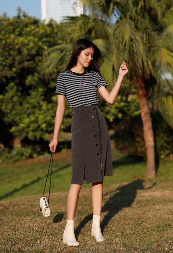 女装加盟选择哪个品牌会更好?YYMOLI不辜负你的选择!