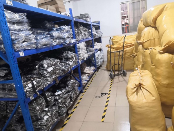 女装加盟选择哪个品牌会更好?YYMOLI不辜负你的选择!