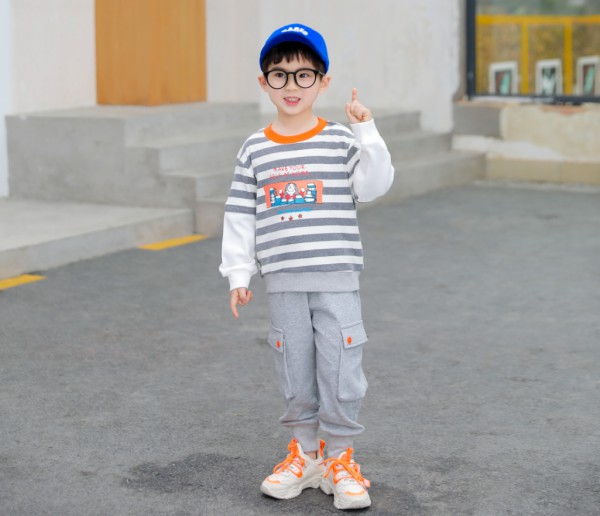 netaikyo快乐热带鱼童装 带您点亮春季潮“裤”造型