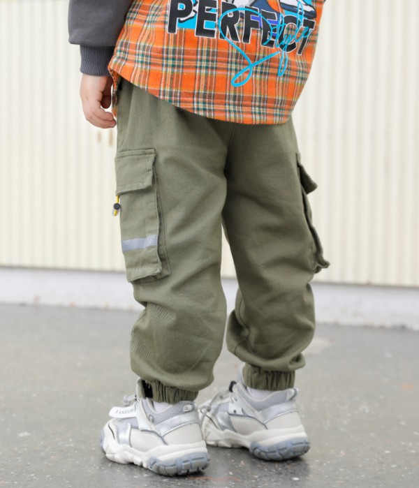 netaikyo快乐热带鱼童装 带您点亮春季潮“裤”造型