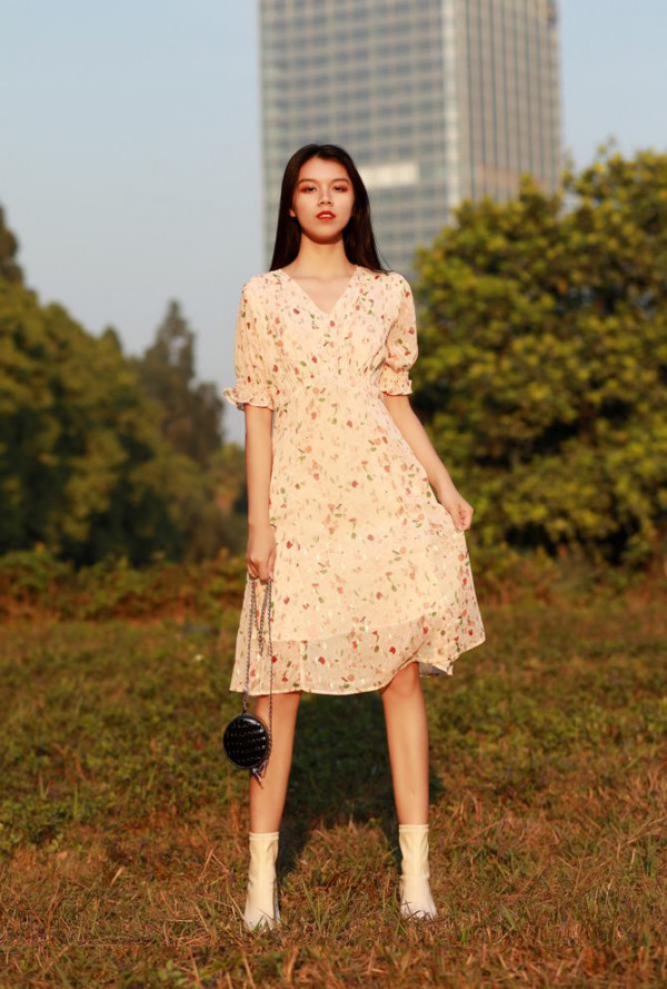 你也可以很美丽,只是你没有发现YYMOLI!