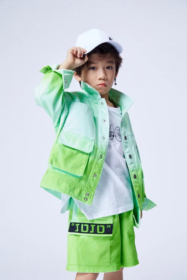 惊蛰春雷鸣,万物迎春意 jojo换上春装一起去踏青~