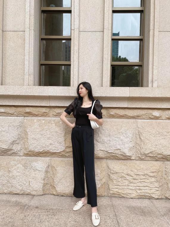 融合女装时尚潮流元素,打造37°生活美学精品女装!