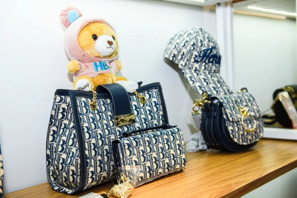 万物复苏 CHIC开展首日再创历史之最