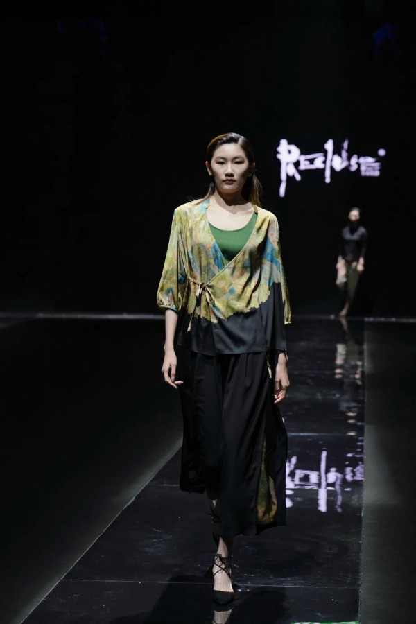 CHIC SHOW DAY1 :盛装而来的潋滟之美