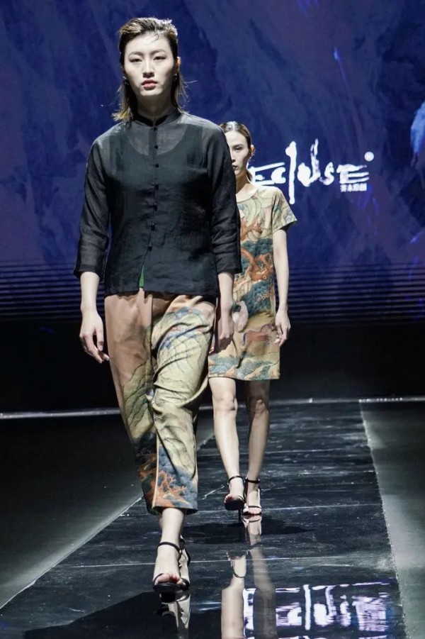 CHIC SHOW DAY1 :盛装而来的潋滟之美