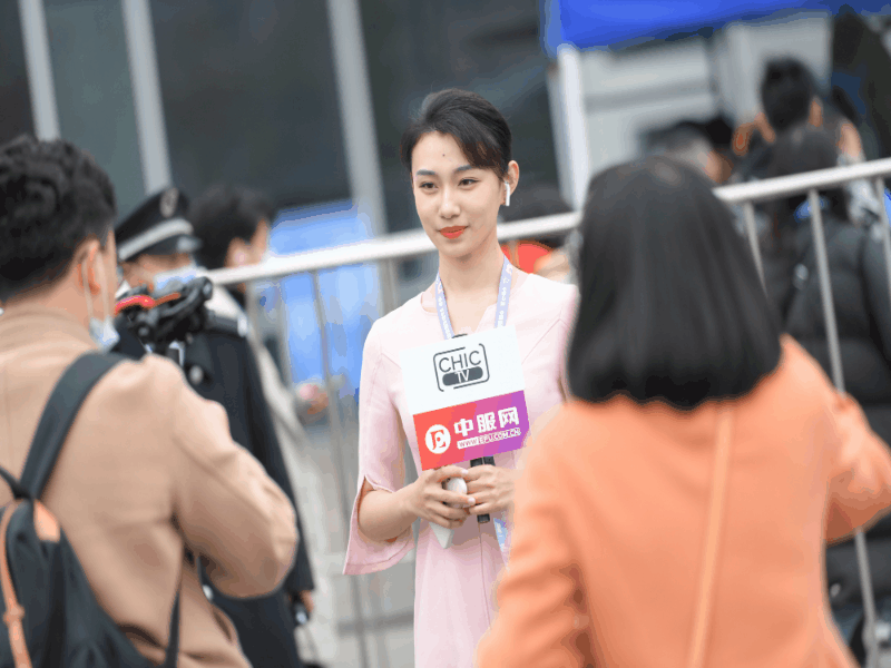 风雨兼程,初心如磐 !顶流CHIC与您相约8月