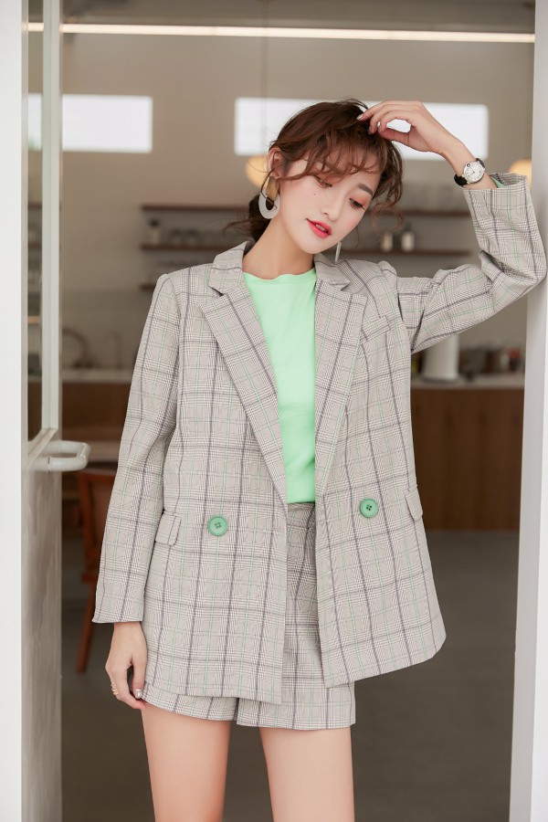 丢掉过去的品味风格,感受一下YYMOLI樱语茉莉带来的视感冲击!