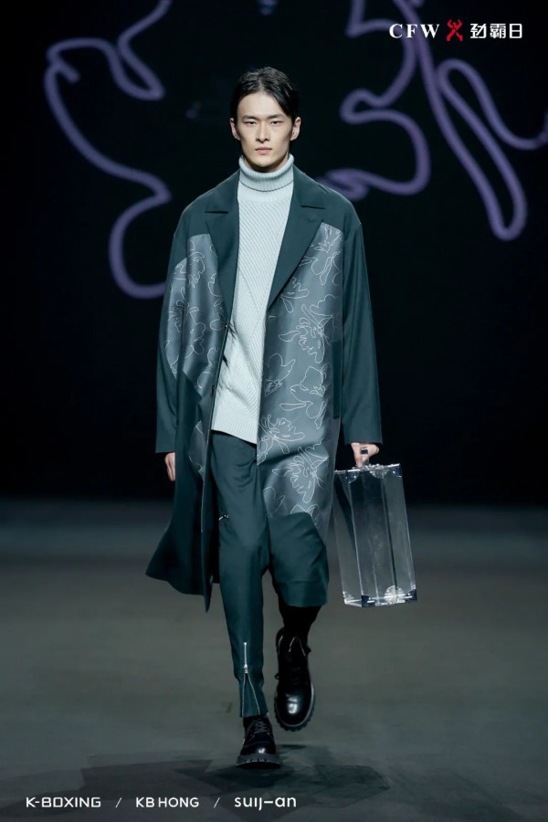 中国国际时装周【劲霸日】强音“启·奏”高端新国货