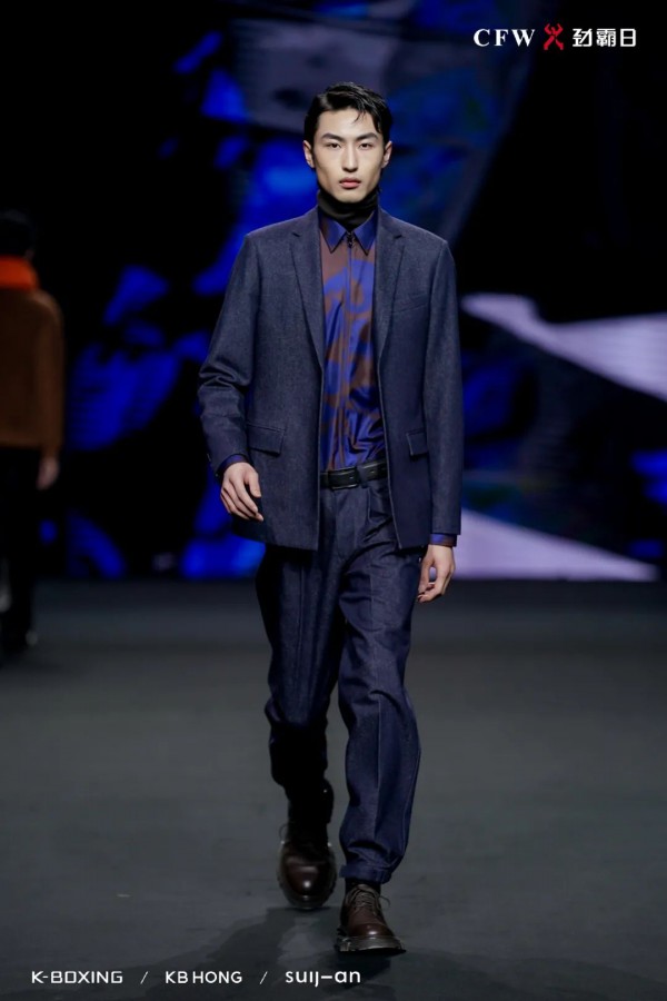 中国国际时装周【劲霸日】强音“启·奏”高端新国货