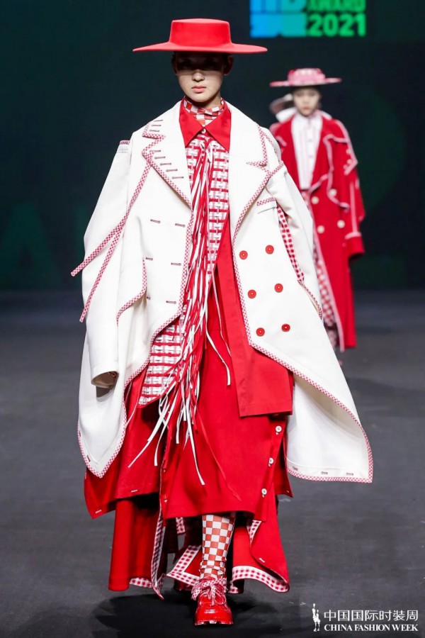 “汉帛奖”第29届中国国际青年设计师时装作品大赛决赛完美收官