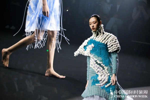 “汉帛奖”第29届中国国际青年设计师时装作品大赛决赛完美收官