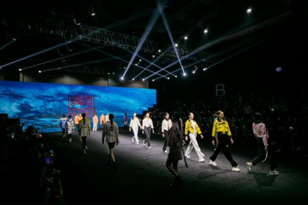 以原创引爆时尚燃点 2021海宁中国原创设计周大秀海宁实力