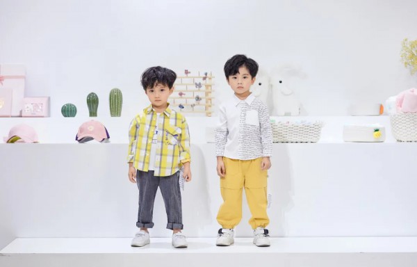 春天如何为宝宝挑选一件合适的新衣?