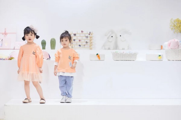 春天如何为宝宝挑选一件合适的新衣?