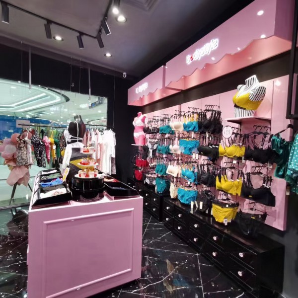 恭贺:布迪设计内衣广东江门蓬江万达店盛大开业,预祝生意兴隆!