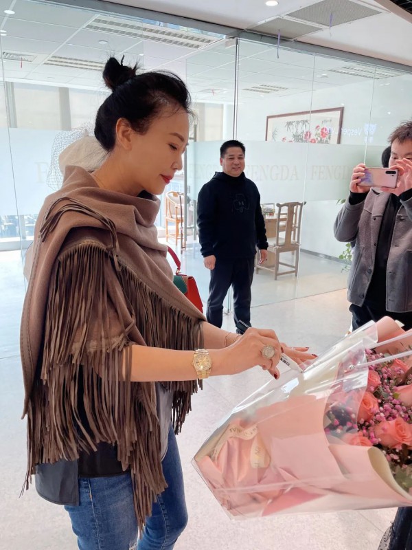 VESPER LYND 春夏之约——影视明星乔红女神驾到