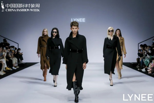 中国国际时装周秀场直击DAY5 | 自然,人类永恒的主题