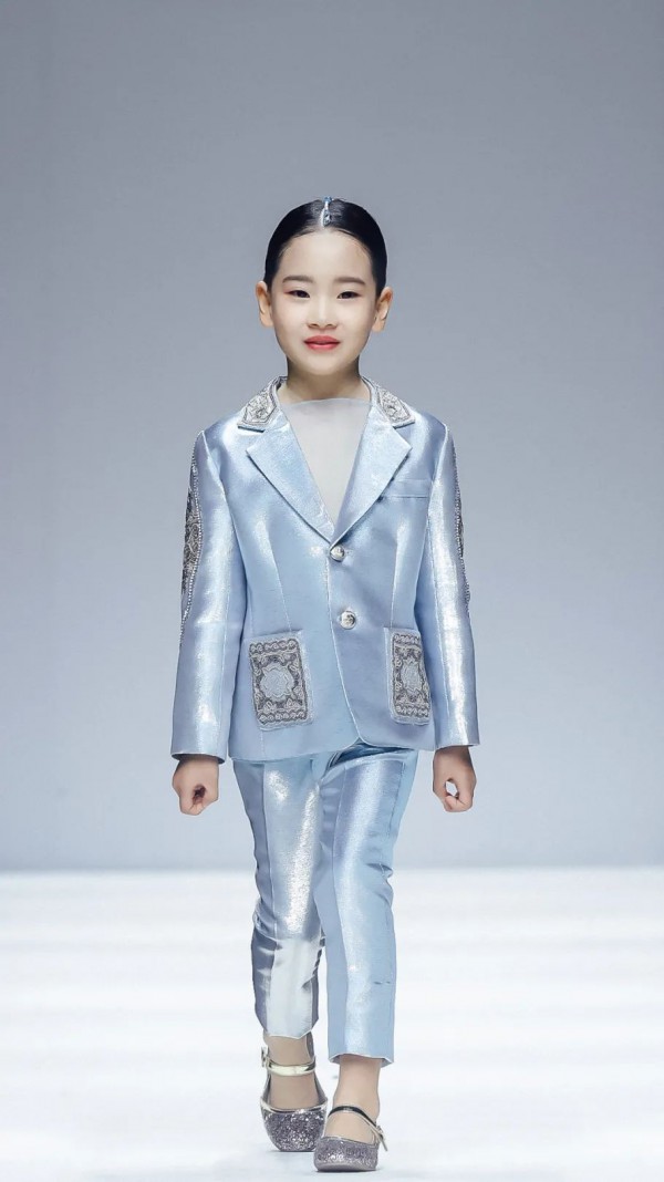 童话小镇 | 浪漫篇章,映衬童真