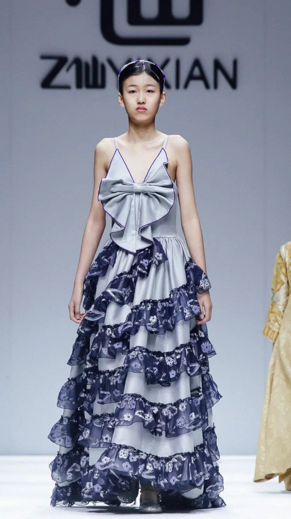 童话小镇 | 浪漫篇章,映衬童真