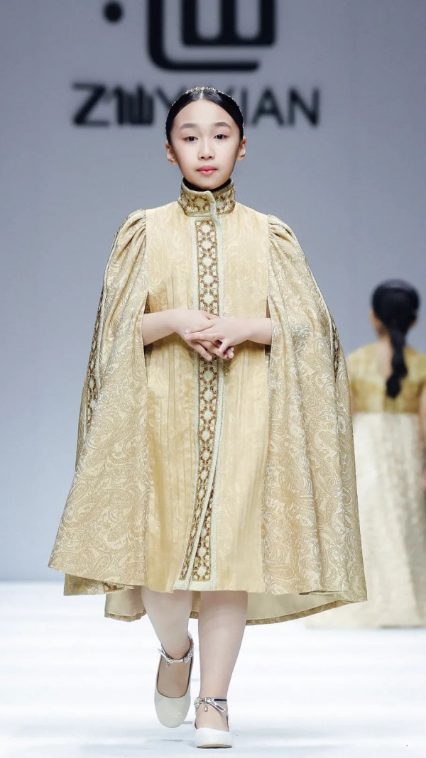 童话小镇 | 浪漫篇章,映衬童真