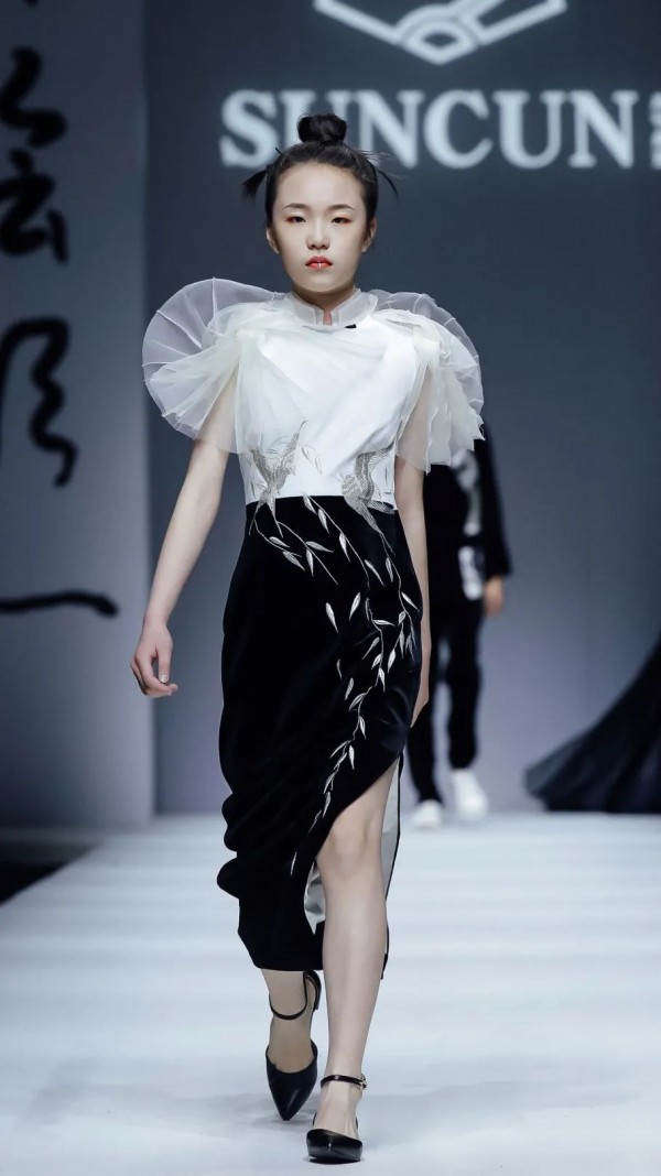 童话小镇 | 浪漫篇章,映衬童真