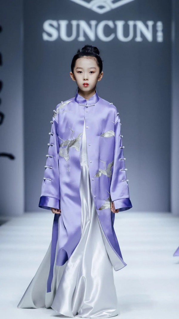 童话小镇 | 浪漫篇章,映衬童真