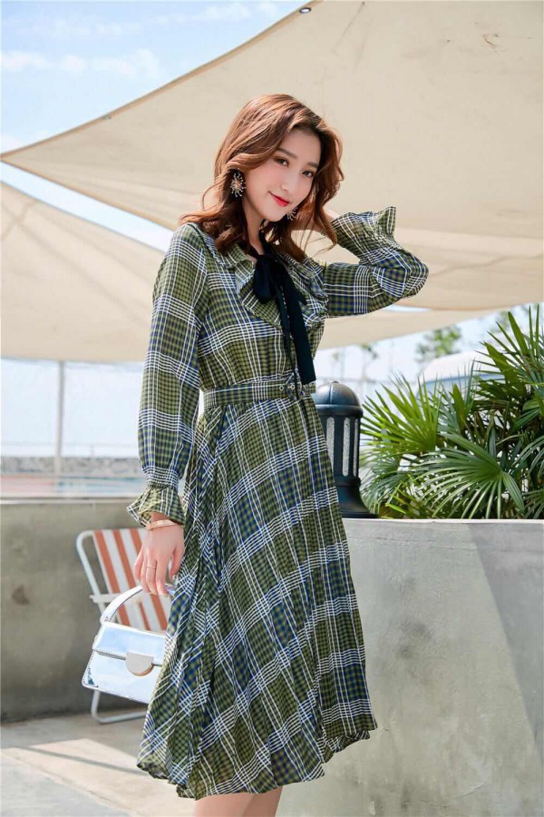 YYMOLI樱语茉莉:万物皆可穿搭,你的潮流方式就是我的潮流方式!