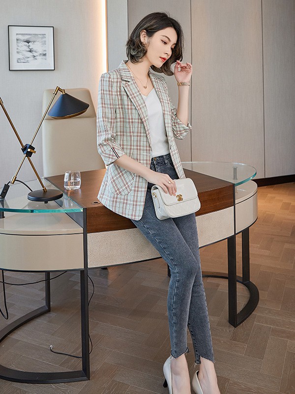 不会穿搭缺乏自信?优慕莱咔女装教你如何做自己