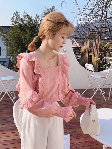 方领上衣怎么选择?桔尚女装来教你