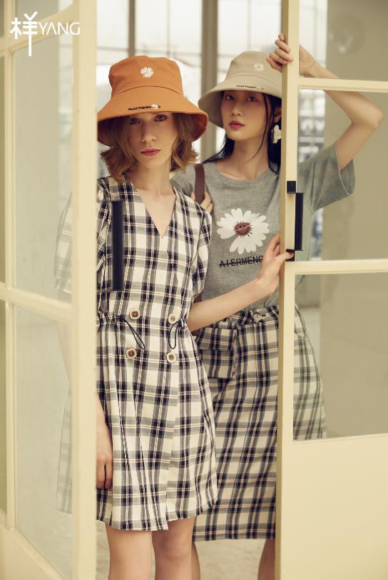 ​女装加盟店选址要注意哪些?样YANG女装怎么样?