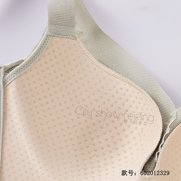 内衣又厚又闷热?其实是你没穿对bra