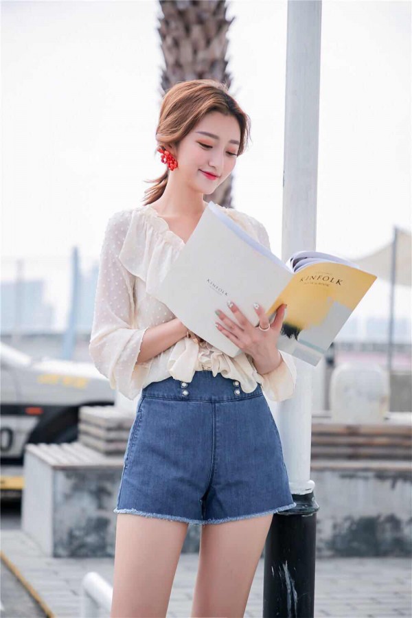 给你的时尚改改形象,你只需要一个品牌:YYMOLI樱语茉莉!