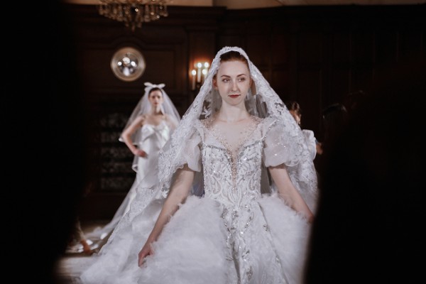 邂逅皇室AngeloEstera 独一无二的奢华力量