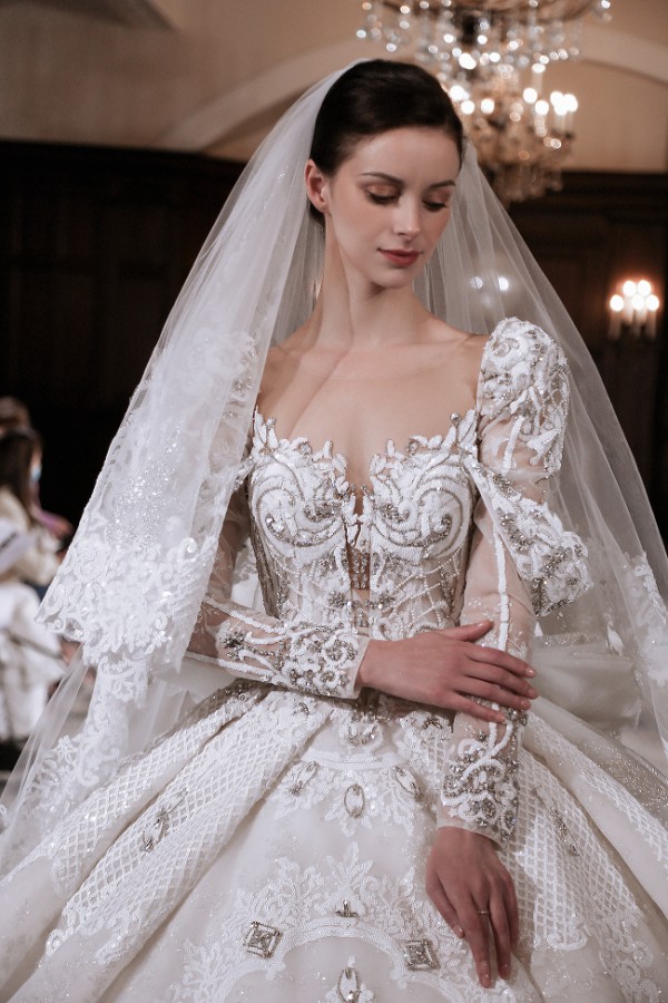 邂逅皇室AngeloEstera 独一无二的奢华力量