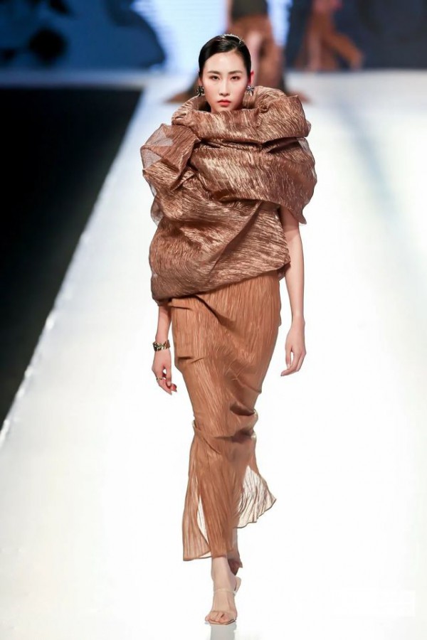 汇聚106个时尚品牌,300余位设计师 2021广东时装周(春季)盛大开幕