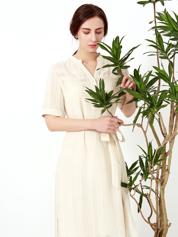 要经营一家女装加盟店?钡禾女装靠谱吗