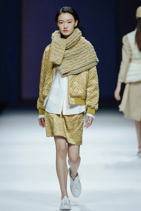 2021深圳时装周 | 朗黛:打开任意门,自由穿梭不设限