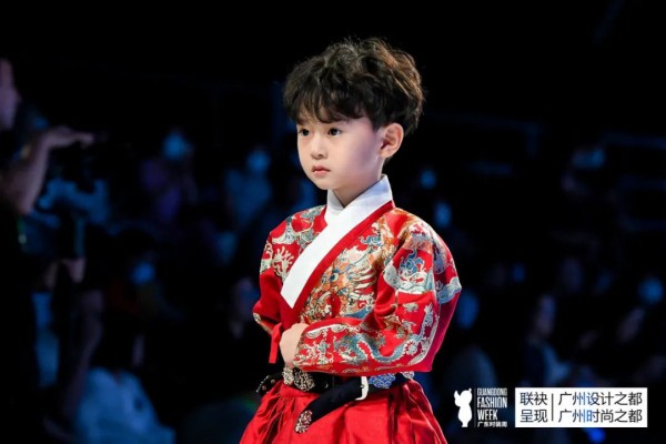 点亮童心,砥砺前行——广东童装产业联盟主题发布