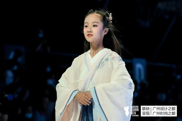 点亮童心,砥砺前行——广东童装产业联盟主题发布