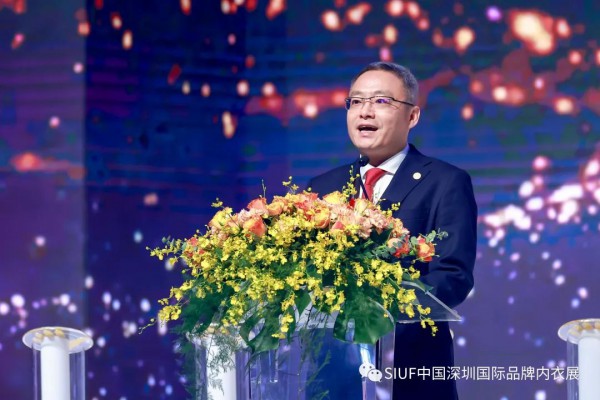 深圳国际内衣展引领全球时尚风向 82500平方米展区汇聚逾千品牌数万新品