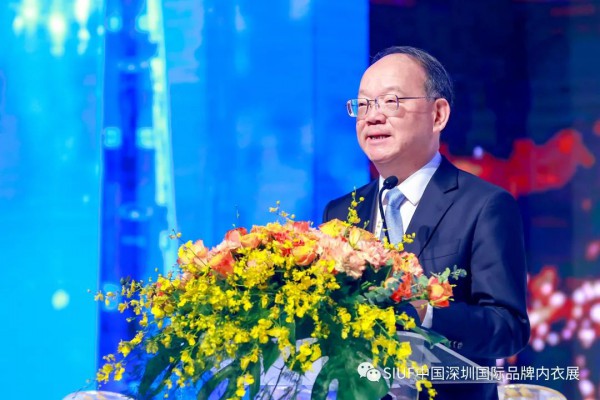 深圳国际内衣展引领全球时尚风向 82500平方米展区汇聚逾千品牌数万新品