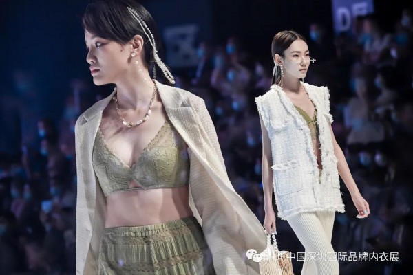深圳国际内衣展引领全球时尚风向 82500平方米展区汇聚逾千品牌数万新品