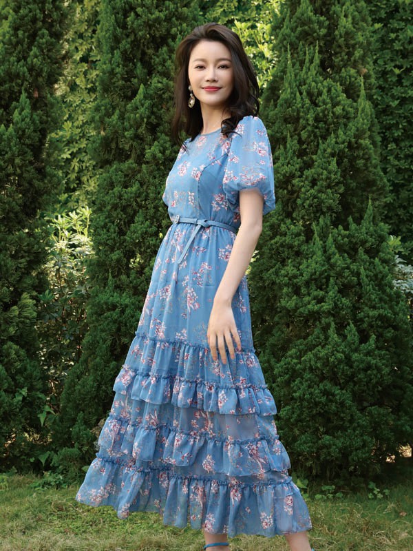 优美大气的印花长裙 这个夏季你值得拥有